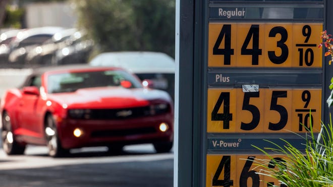 California Gasoline P_Angu.jpg